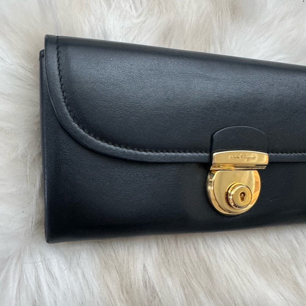 Ferragamo Leather Wallet 🖤 - Picture 3 of 6